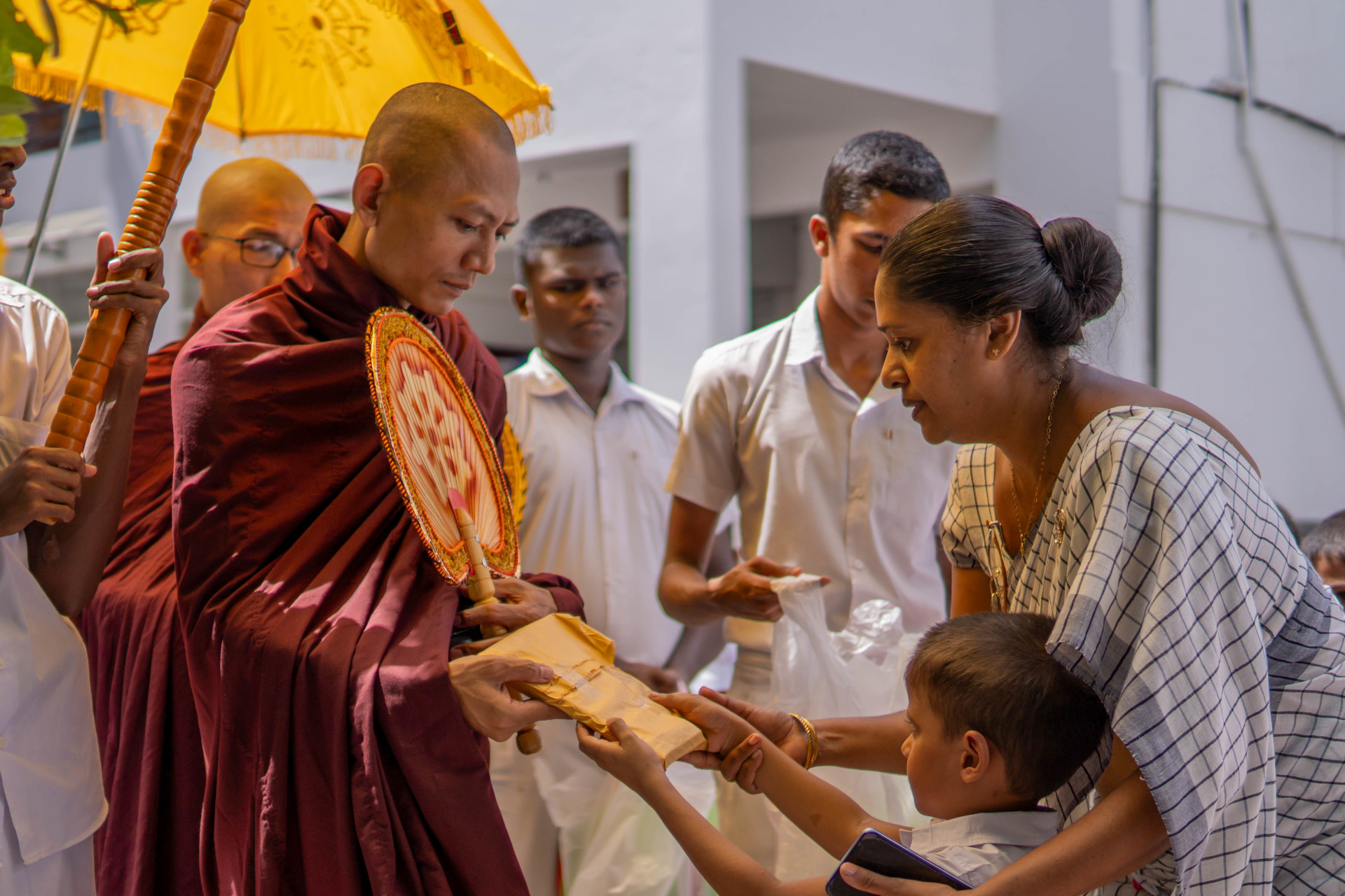 Asala Pindapatha Charika at Ananda College -A Living Tradition of Dana and Discipline